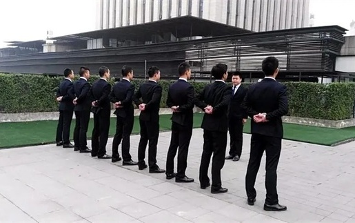 天门解码催收流程透明化：债务清算的阳光路径